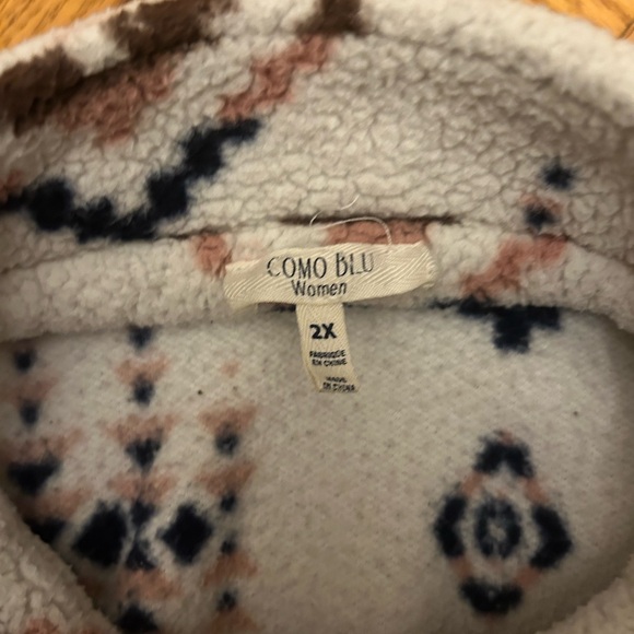 Comp Blu Patterned Fleece Pullover - Picture 3 of 4